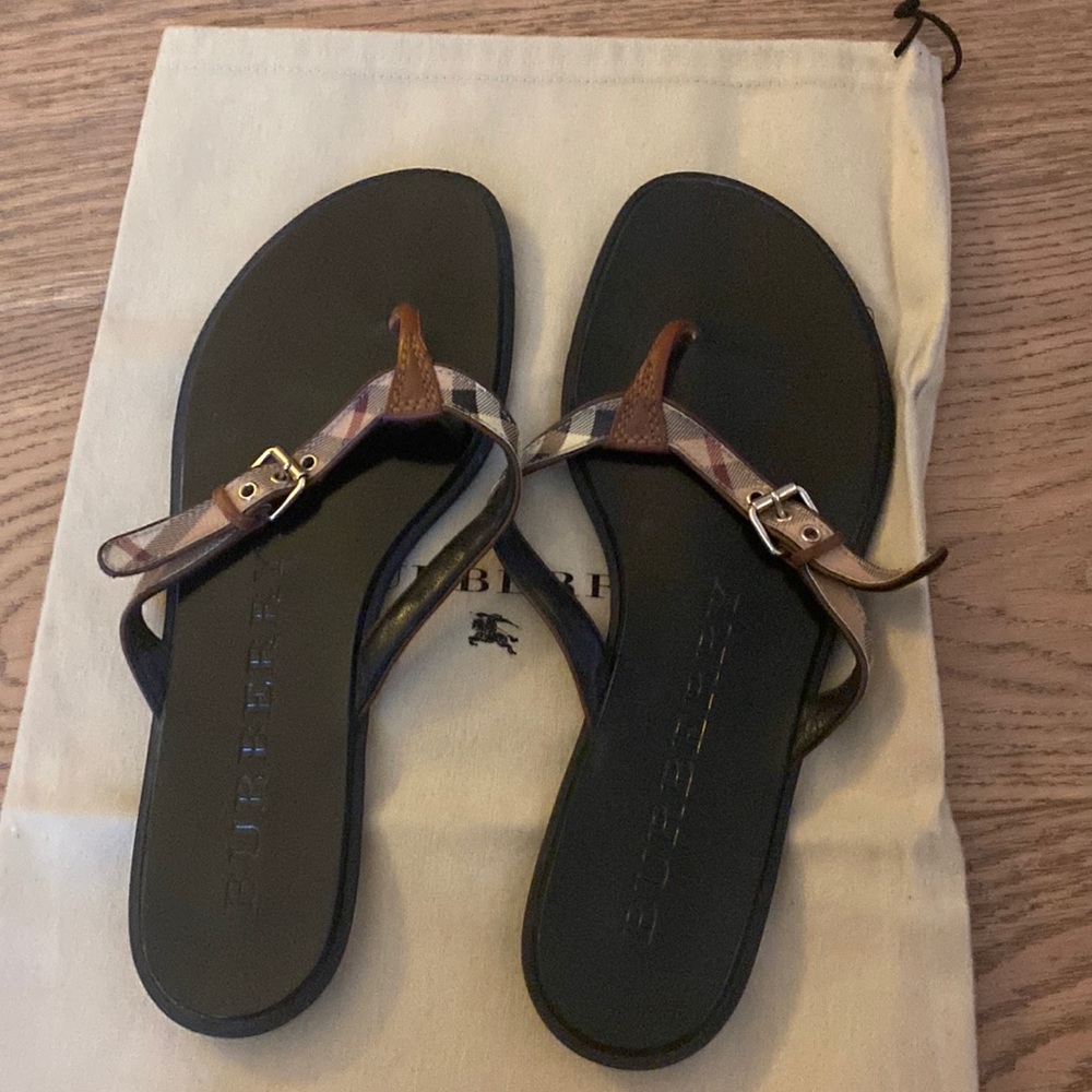 Burberry sandals